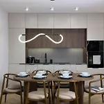 Apartment Urban Global - Jacuzzi -8th Floor No 03 - Free Garage - Luxury