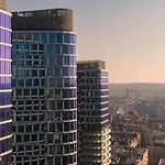 Urban Global - Jacuzzi -8th Floor No 03 - Free Garage - Luxury Apartment
