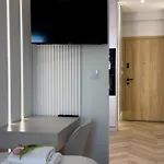 Urban Global - Jacuzzi -8th Floor No 03 - Free Garage - Luxury Apartment *