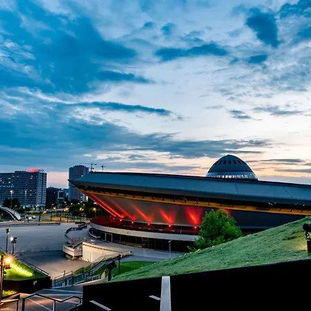 Urban Global, Jacuzzi, Floor 8th No 03, Garage, Self Check-in, No Deposit Appartamento Katowice