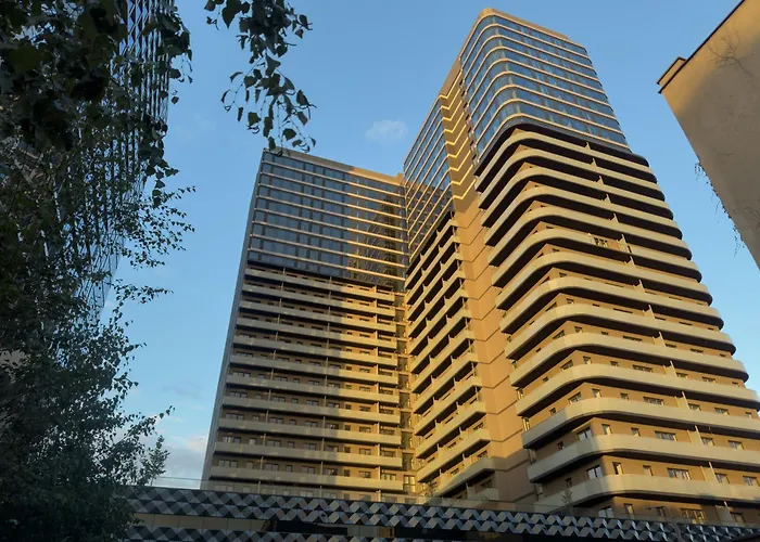 Urban Global, Jacuzzi, 8th Floor No 03, Free Garage, Self Check-in, No Deposit * קטוביץ