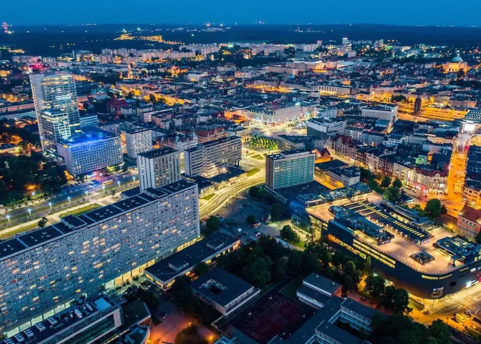 דירה Urban Global, Jacuzzi, 8th Floor No 03, Free Garage, Self Check-in, No Deposit *